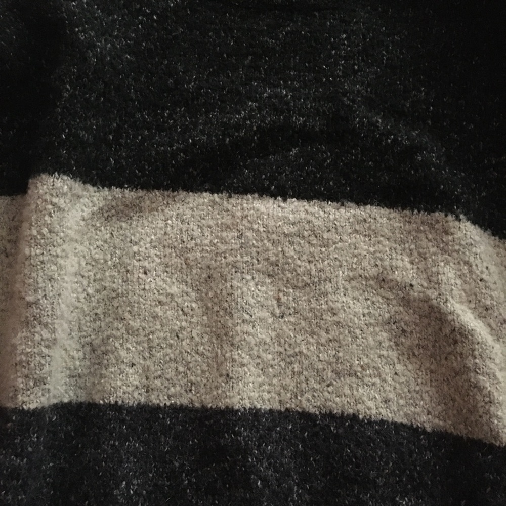 Men’s America xl striped sweater size xl men’s